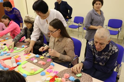 Мастер-класс ко Дню инвалидов прошел в Дрожжановском районе РТ