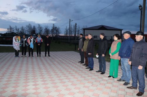 Первые призывники из Дрожжановского района отправились служить в ряды Вооруженных сил  РФ