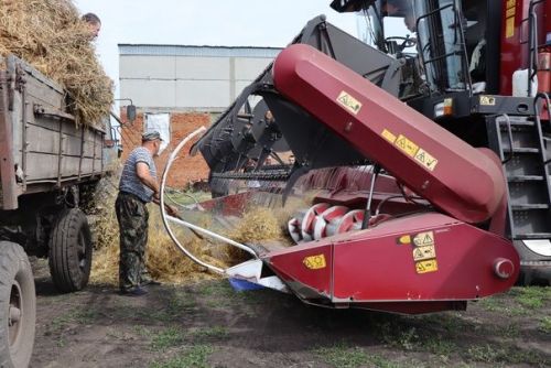 Парад комбайнов состоялся в Дрожжановском районе