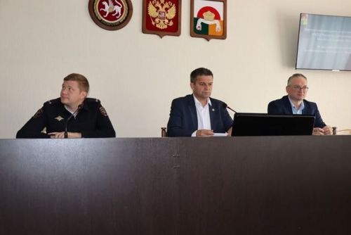Чүпрәледә гадәттән тыш хәлләр буенча комиссия утырышы узды