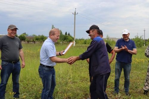Парад комбайнов состоялся в Дрожжановском районе