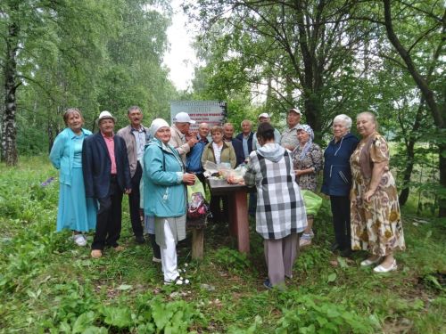 Дрожжановские пенсионеры совершили культпоход в город Саранск