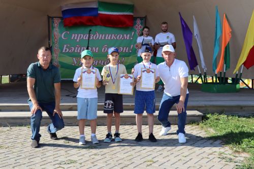 Дрожжановцы отметили Всероссийский день физкультурника