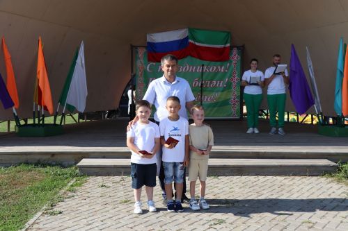 Дрожжановцы отметили Всероссийский день физкультурника