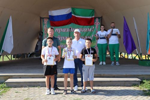 Дрожжановцы отметили Всероссийский день физкультурника