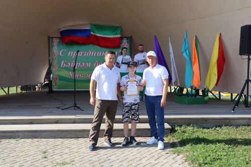 Дрожжановцы отметили Всероссийский день физкультурника