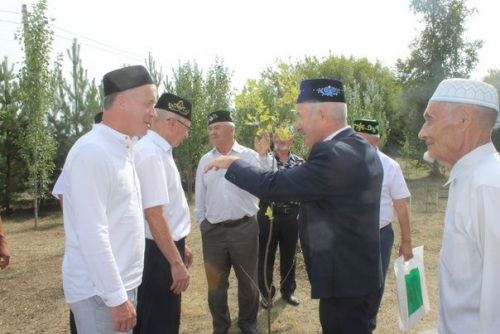 Яңа Кәкерле мәктәбендә олуг мөгаллим Илгиз Нәҗип улы Кәримовны искә алдылар