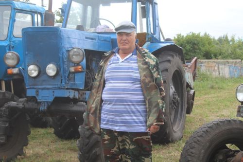 Туган авылы өчен җан атып яши
