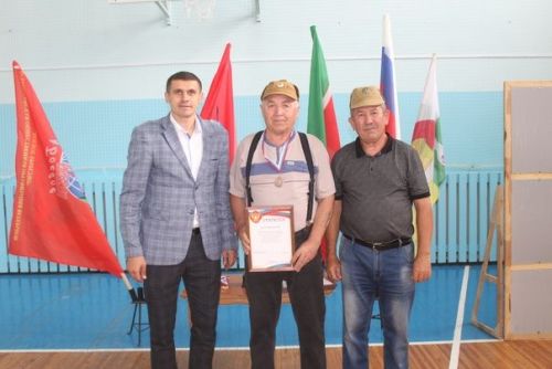В Дрожжановском районе РТ ветераны боевых действий соревновались по пулевой стрельбе