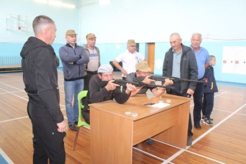 В Дрожжановском районе РТ ветераны боевых действий соревновались по пулевой стрельбе