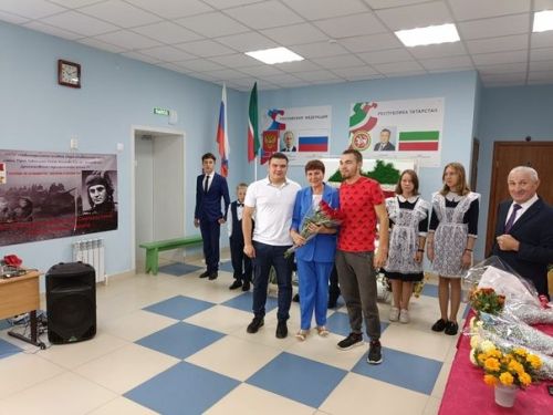Яңа Кәкерле мәктәбендә беренче кыңгырау чыңлады