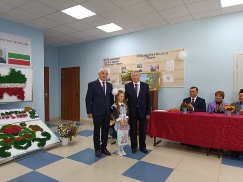 Яңа Кәкерле мәктәбендә беренче кыңгырау чыңлады