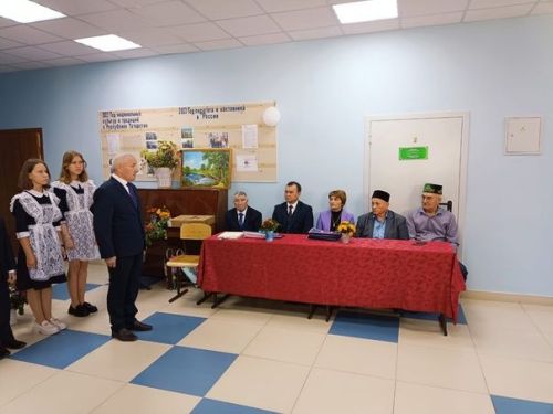 Яңа Кәкерле мәктәбендә беренче кыңгырау чыңлады