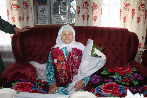 95-летний юбилей отметила жительница села Малая Цильна Дрожжановского района РТ