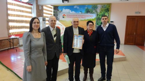 Муниципальный турнир «Связь поколений» собрал всех любителей дрожжановцев по шахматам