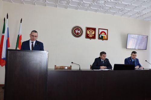 Состояние аварийности на территории Дрожжановского района рассмотрели на расширенном заседании