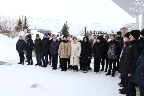 В Дрожжановском районе РТ почтили память  Героя Соцтруда Р.М.Низамутдинова