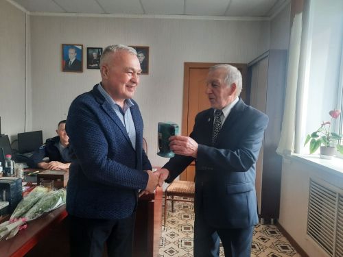 В Дрожжановском районе РТ поздравили ветеранов МВД