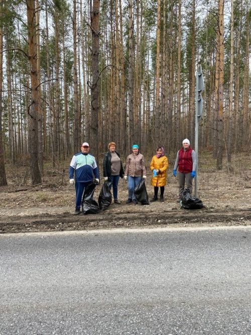 В Дрожжановском районе РТ продолжаются традиционные субботники