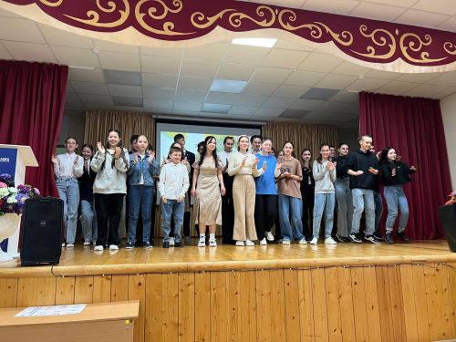 В Дрожжановском районе, прошел районный этап татарского фестиваля КВН «Әйдә шаяРТ»