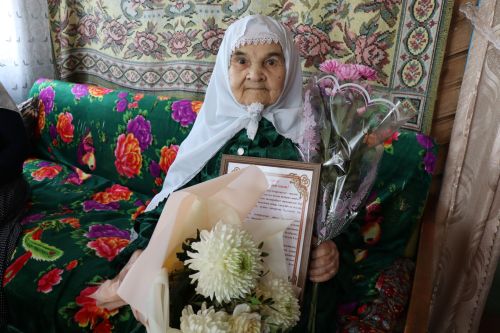Жительница села Старые Какерли Рушания Фасхутдинова отметила свой 90-летний юбилей