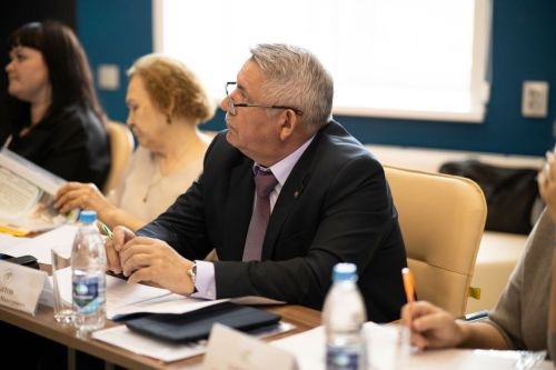 Татарстанцев призвали активнее работать с муниципалитетами