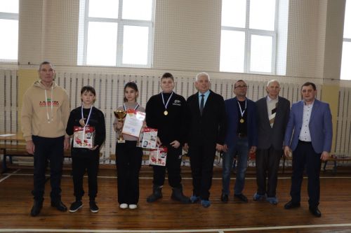 Среди учащихся школ Дрожжановского района РТ прошёл турнир по шахматам