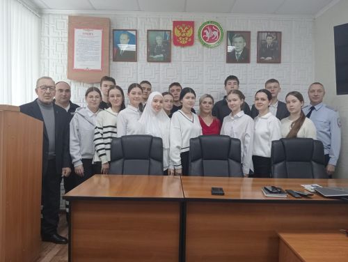 Учащиеся Стародрожжановской СОШ №1 побывали в гостях у полицейских