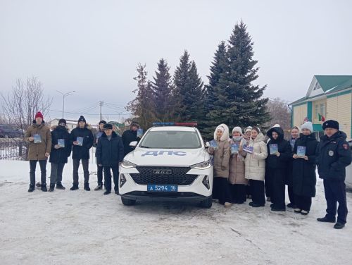 Учащиеся Стародрожжановской СОШ №1 побывали в гостях у полицейских