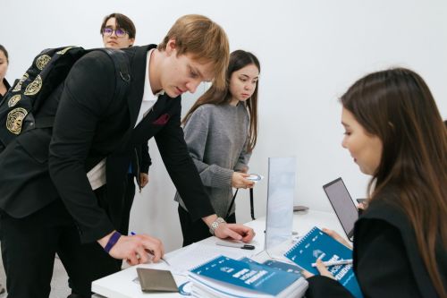 В Казани стартовал отборочный этап конкурса «Вверх!» для будущих управленцев