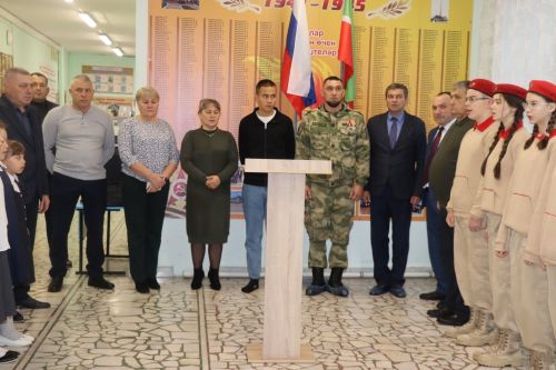 В Старокакерлинской школе Дрожжановского района РТ открыли уголок памяти участнику СВО