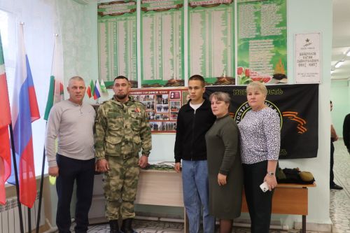 В Старокакерлинской школе Дрожжановского района РТ открыли уголок памяти участнику СВО