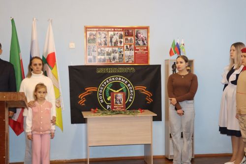 В селе Татарская Бездна Дрожжановского РТ почтили память героя СВО