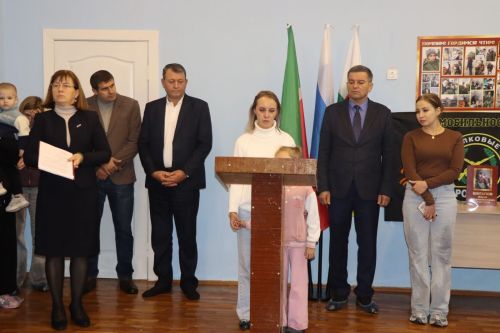 В селе Татарская Бездна Дрожжановского РТ почтили память героя СВО