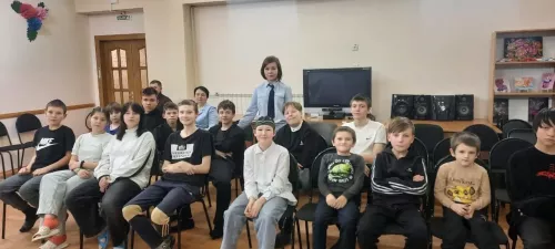 Инспектор по профилактике правонарушений среди несовершеннолетних провела встречу с воспитанниками приюта «Теплый дом»