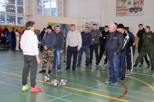 Спортивный праздник ко Дню Героев Отечества прошел в Дрожжановском районе