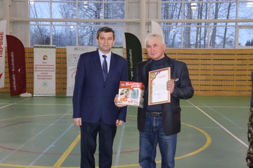 Спортивный праздник ко Дню Героев Отечества прошел в Дрожжановском районе