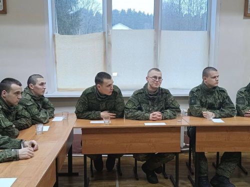 Делегация Дрожжановского района посетила подшефную воинскую часть в Московской области