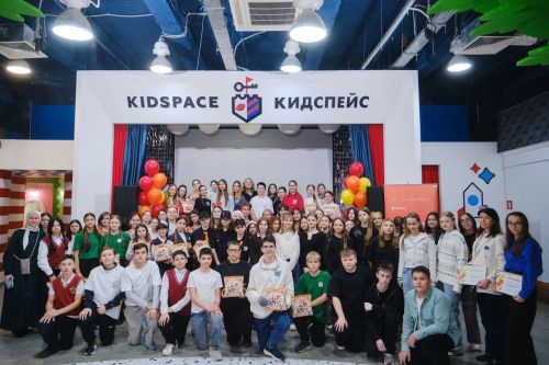 Школьники Татарстана провели благотворительную ярмарку высокотехнологичных стартапов