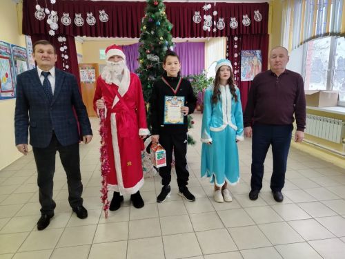 В селе Новое Ильмово прошел турнир по вольной борьбе на призы Деда Мороза