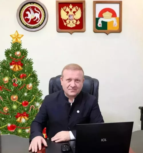 Поздравление главы Дрожжановского района РТ  Марата Гафарова с Новым 2026 годом