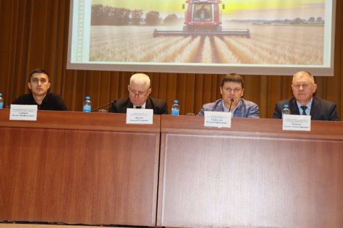 Выпускники школ Дрожжановского района узнали о возможностях получения образования в сфере АПК