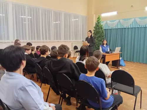 Специалист по БДД и автоинспекторы Дрожжановского района РТ встретились с воспитанниками социального приюта «Теплый дом»