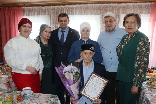 Иске Шәйморза авылында яшәүче Харис Шаһи улы Халитовка 90 яшь тулды