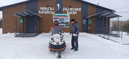 В Дрожжановском районе РТ провели техосмотр самоходных машин МБО «Спортивная школа»