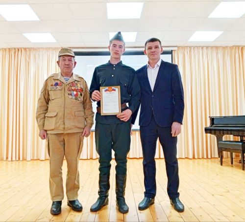 Школьники Дрожжановского района исполнили песни военных лет