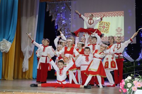 15 лет исполнилось народному хореографическому коллективу «Яшьлек» Дрожжановского района