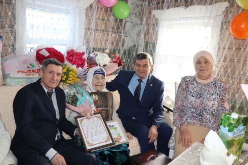 Рейня Зартдинова из Старых Чукал: старшая из 13 детей в большой семье