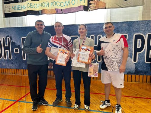 В Дрожжановском районе прошли соревнования по бадминтону в честь Международного женского дня