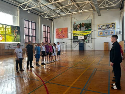 В Дрожжановском районе прошли соревнования по бадминтону в честь Международного женского дня
